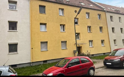Mehrfamilienhaus in A- Lechhausen